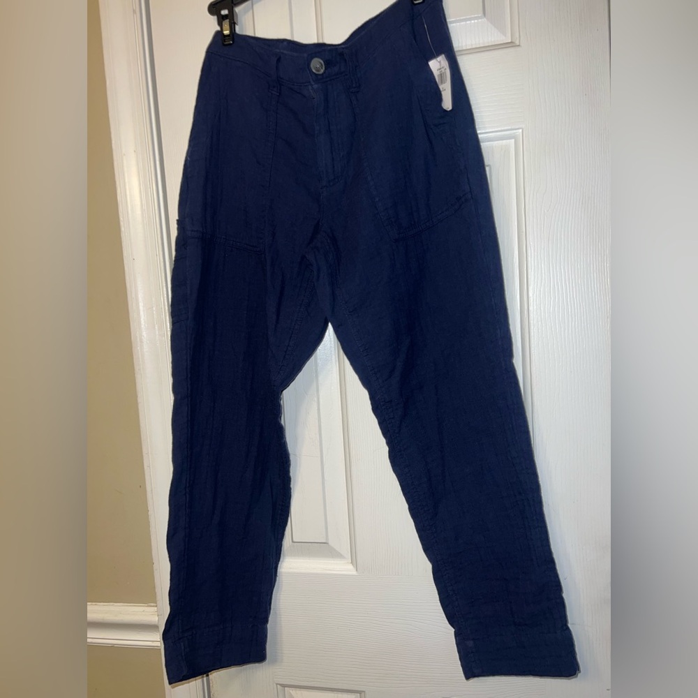 Old Navy Navy Cropped Straight-Leg Women's Pants